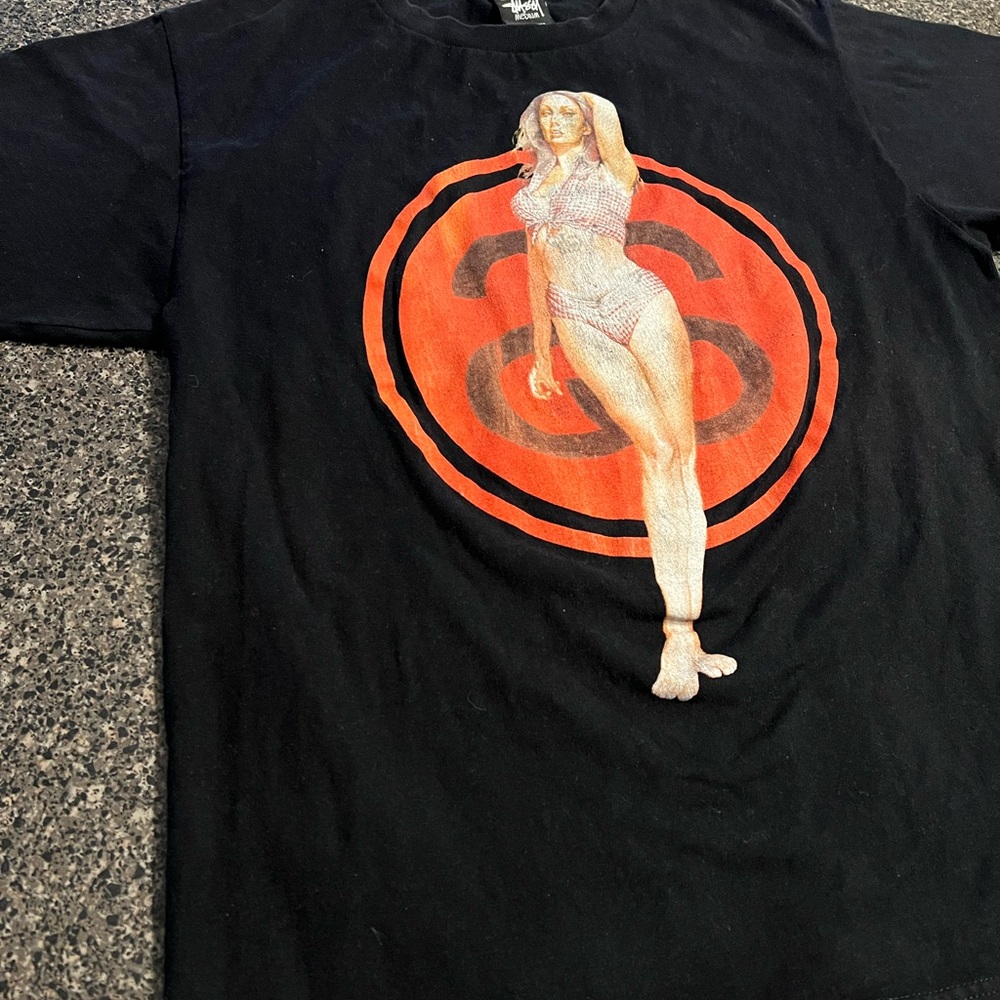 Stussy x Sorayama Bikini Girl Tee Size Medium - Picture 2 of 9